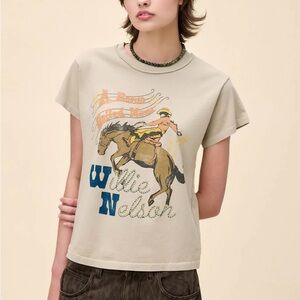 Daydreamer Beige Willie Nelson Graphic Tee